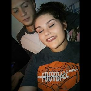 Meet your Posher, Becca